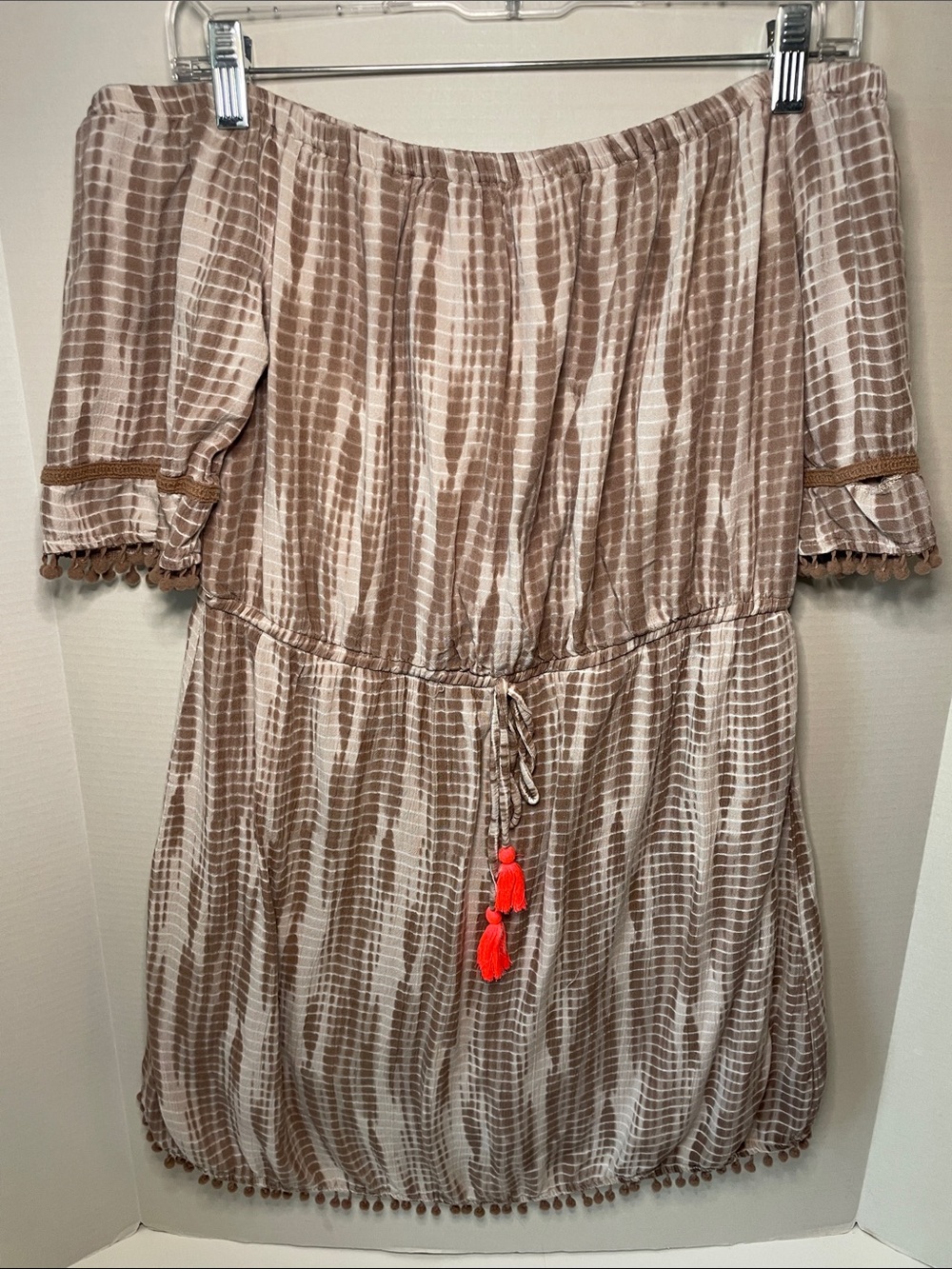 Dizzy Lizzy Women's Large  Taupe Dress  Off-Shoulder Tunic with Tassel Designer
